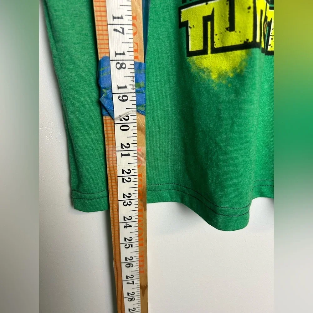 Nickelodeon kids Size L boys Turtle Ninjas novelty print‎ Teen Graphic vintage